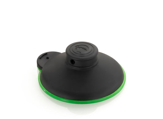 ClingCup ClingFish® Saugnapf – Schrägansicht mit Druckknopf-Mechanismus, einfach andrücken und haftet sofort auf rauen und glatten Flächen, Made in Germany